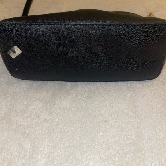 Michael Kors black crossbody bag - Picture 2 of 6